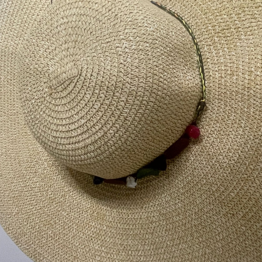 Bohemian Large straw hat with beading detailing with chin strap and bow tie - Picture 13 of 15